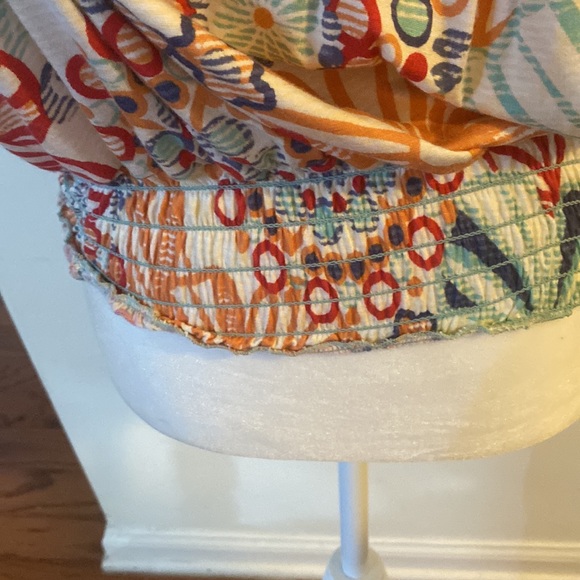 Macy’s. Colorful knit top - Picture 2 of 6